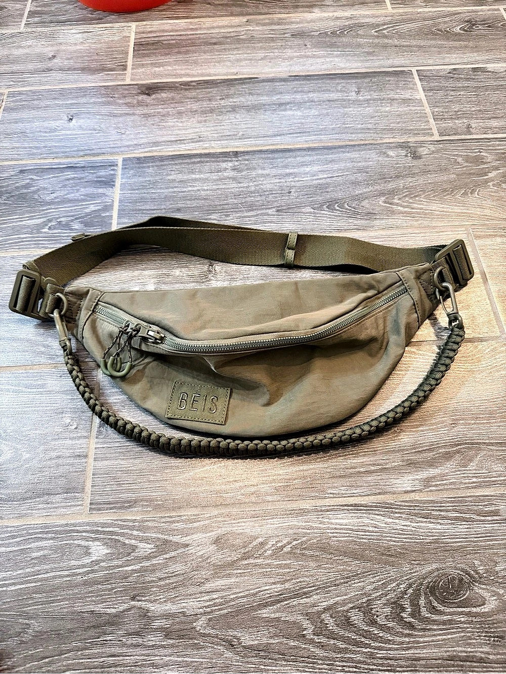 Beis The Sport Pack nylon waist sling bag in Olive Green like new